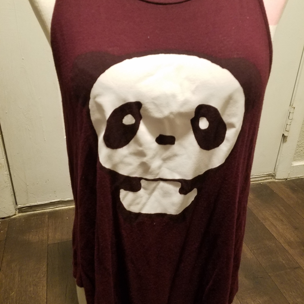 Small-Extra Large Tank Top Group - Picture 7 of 10